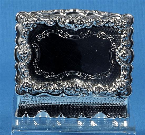 A Victorian silver rectangular table snuff box, by Yapp & Woodward, Length: 102mm Weight: 8.8oz/274grms